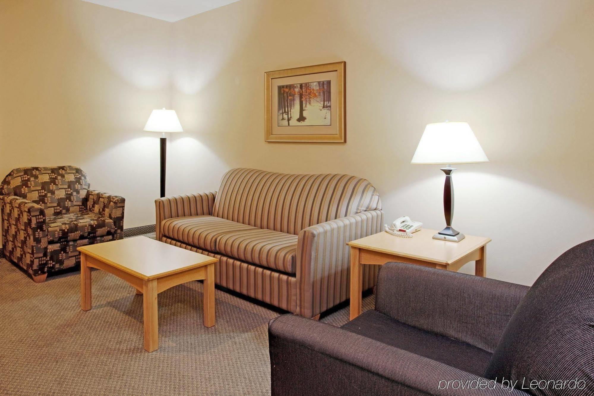 Holiday Inn Express & Suites Amarillo By Ihg Bilik gambar